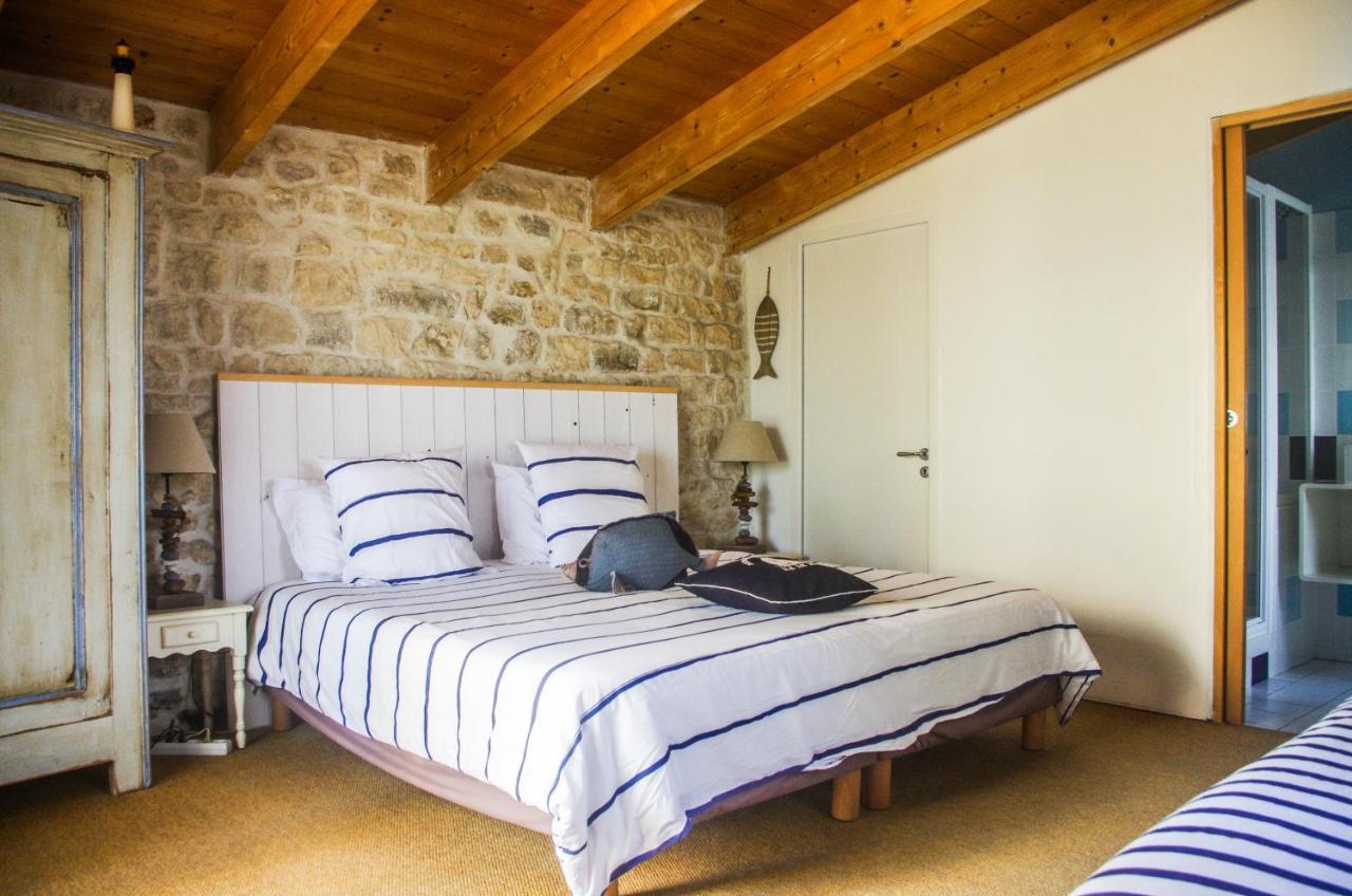 Bed and Breakfast Logis Saint Léonard Dompierre-sur-Mer Exterior foto