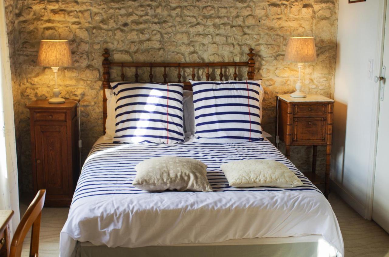 Bed and Breakfast Logis Saint Léonard Dompierre-sur-Mer Exterior foto