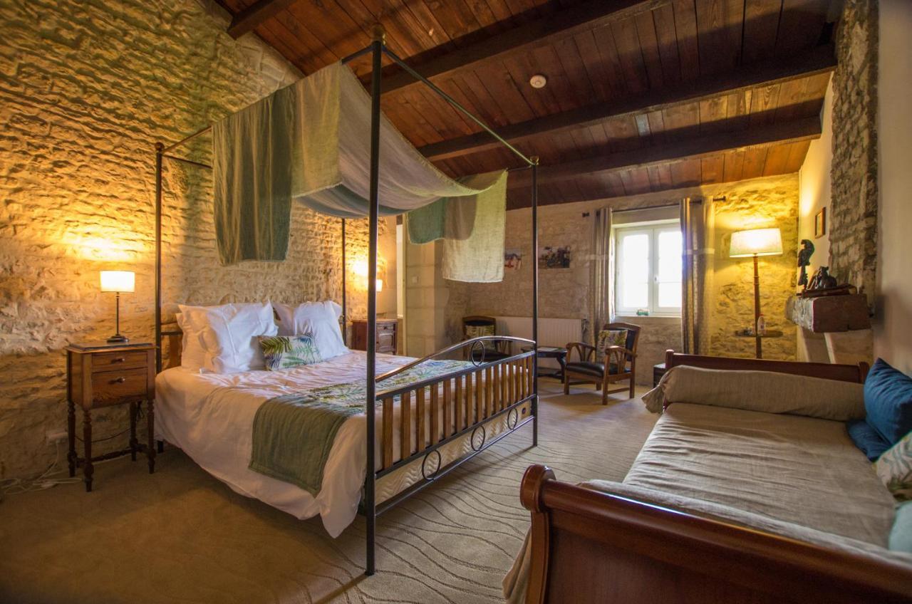 Bed and Breakfast Logis Saint Léonard Dompierre-sur-Mer Exterior foto