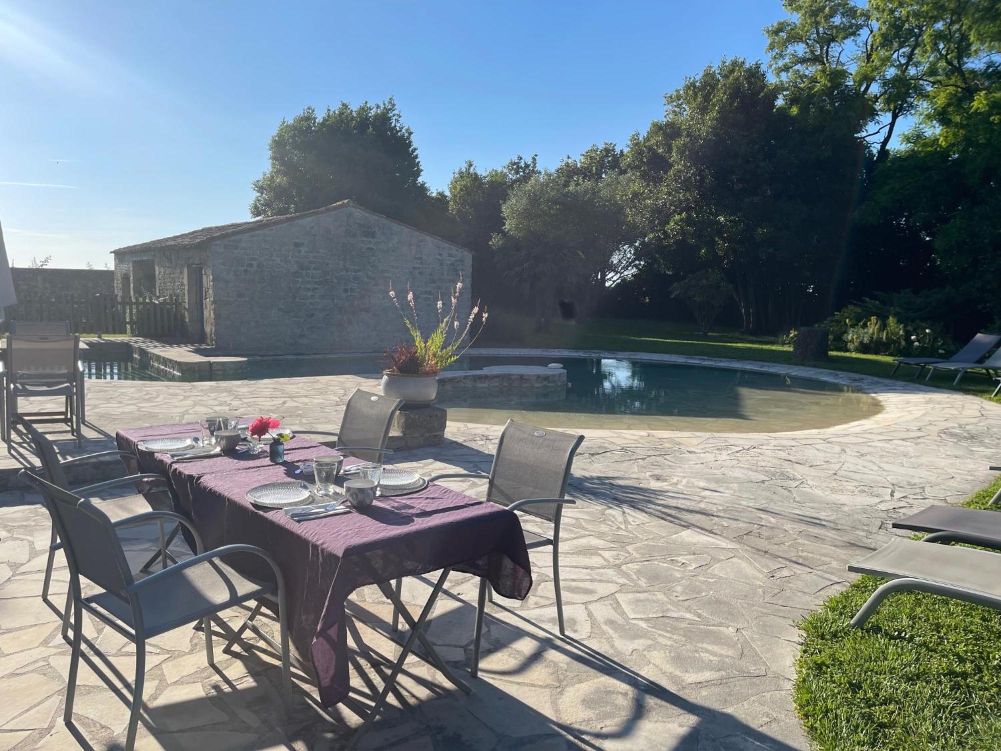 Bed and Breakfast Logis Saint Léonard Dompierre-sur-Mer Exterior foto