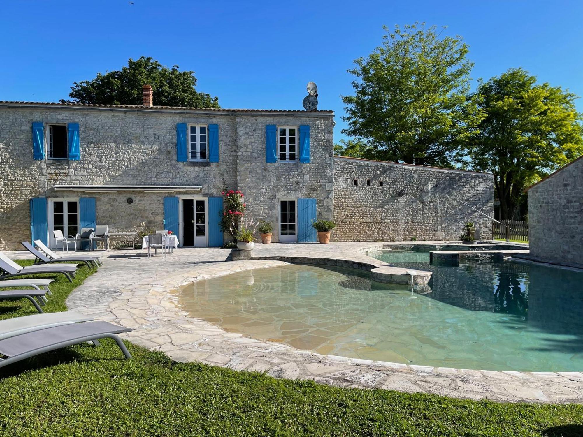 Bed and Breakfast Logis Saint Léonard Dompierre-sur-Mer Exterior foto