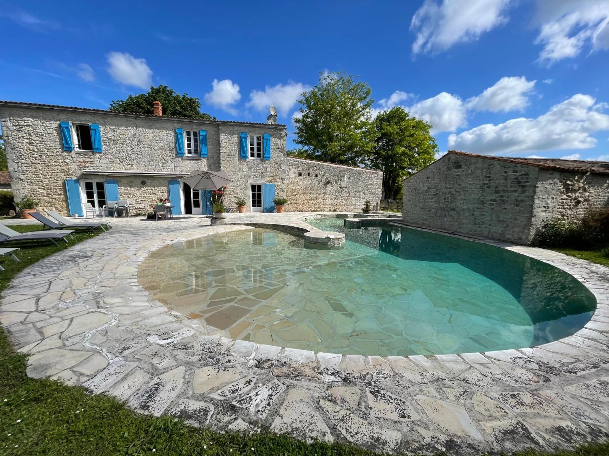 Bed and Breakfast Logis Saint Léonard Dompierre-sur-Mer Exterior foto